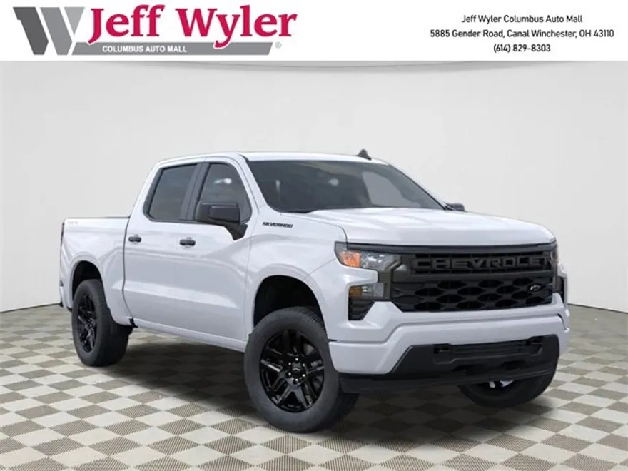2025 Chevrolet Silverado 1500 Custom photo 1