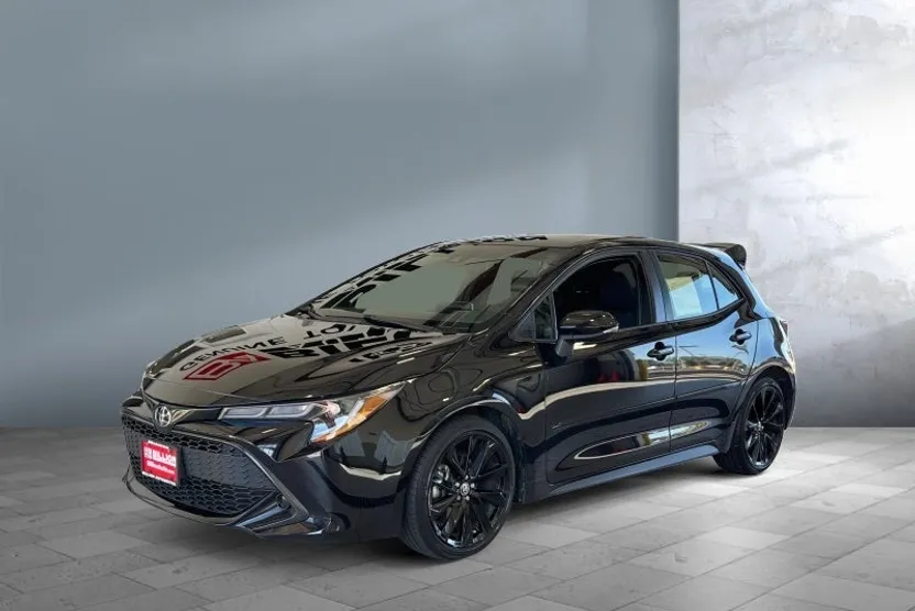 2022 Toyota Corolla SE photo 1
