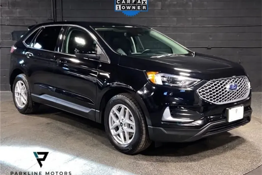 2023 Ford Edge SEL photo 1