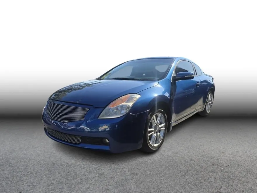 2008 Nissan Altima 3.5 SE photo 1