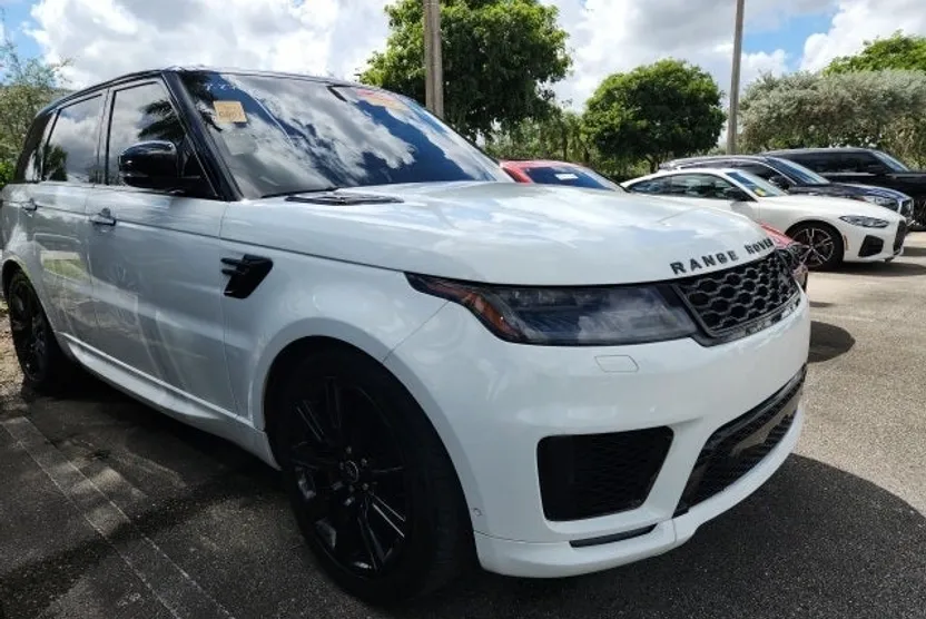 2022 Land Rover Range Rover Sport HST photo 1