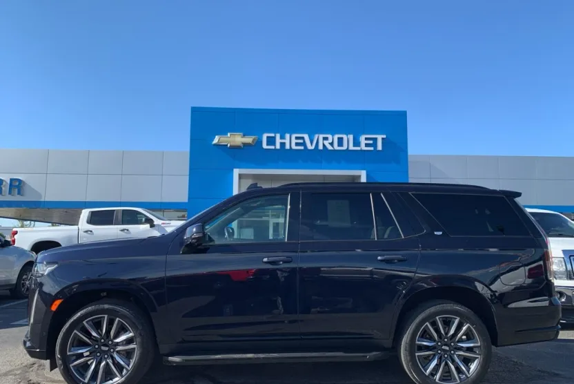 2021 Cadillac Escalade Sport photo 1