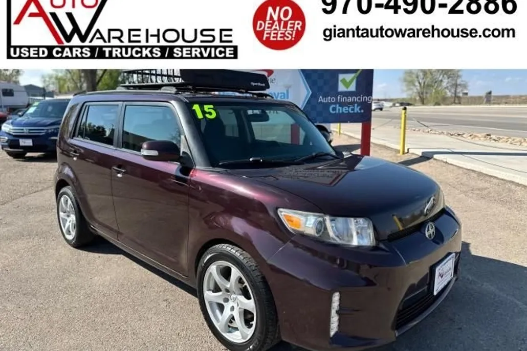 2015 Scion xB Base photo 1