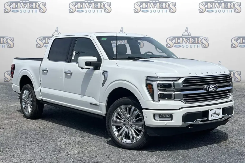 2025 Ford F-150 Platinum photo 1