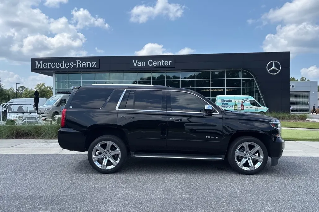 2019 Chevrolet Tahoe Premier photo 1