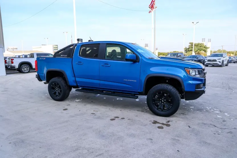 2022 Chevrolet Colorado ZR2 photo 1