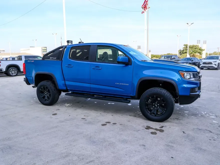 2022 Chevrolet Colorado ZR2 photo 1