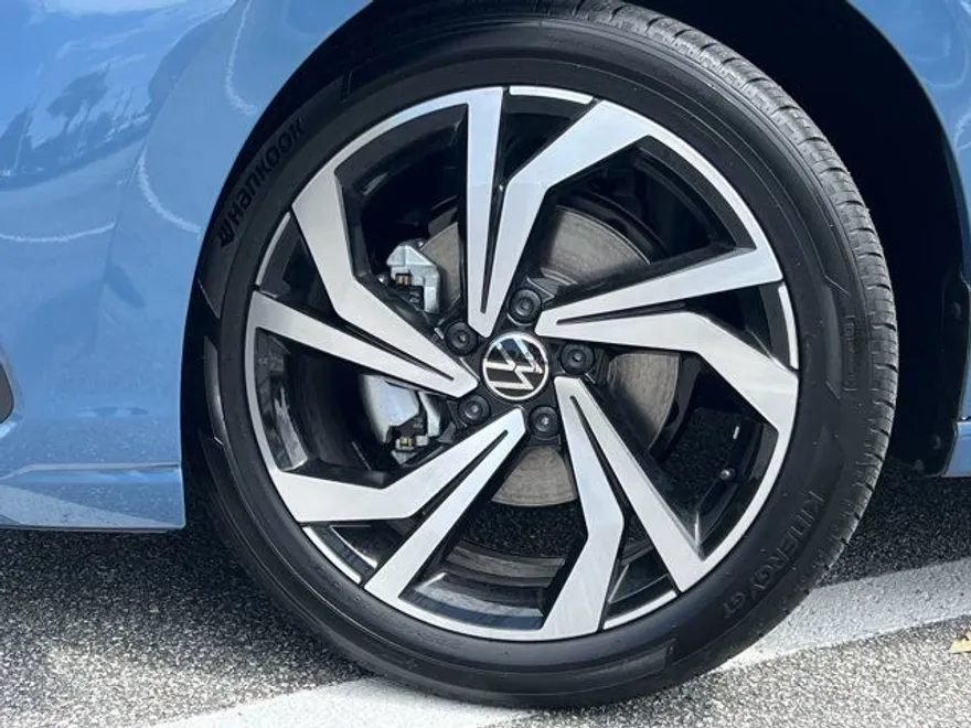 2025 Volkswagen Jetta 1.5T SEL photo 1