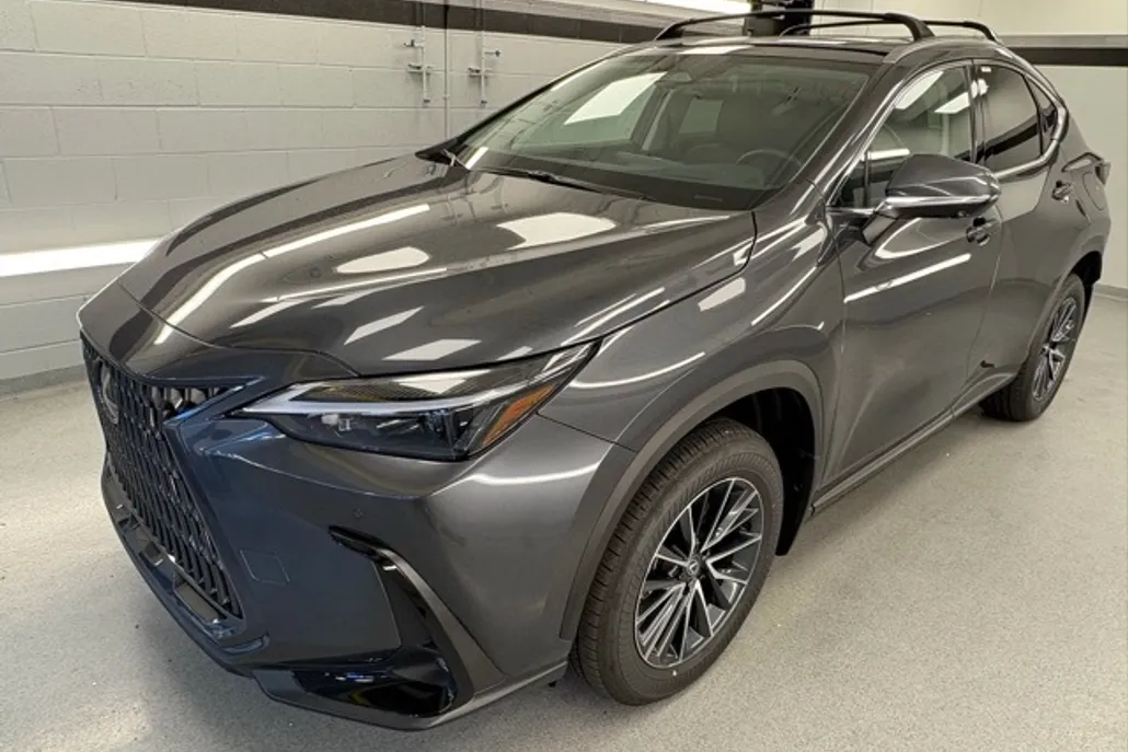 2025 Lexus NX Premium photo 1