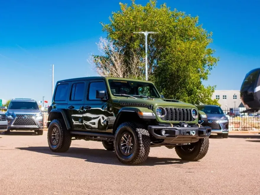 2024 Jeep Wrangler Rubicon 392 photo 1