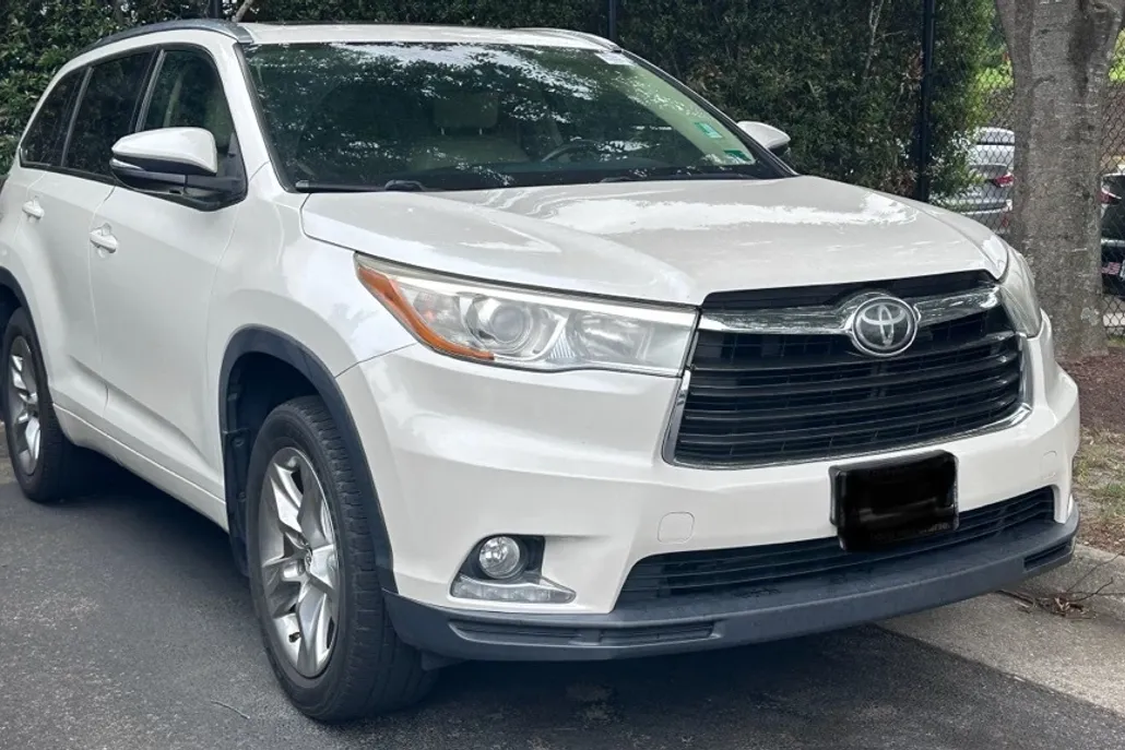 2016 Toyota Highlander Limited Platinum photo 1