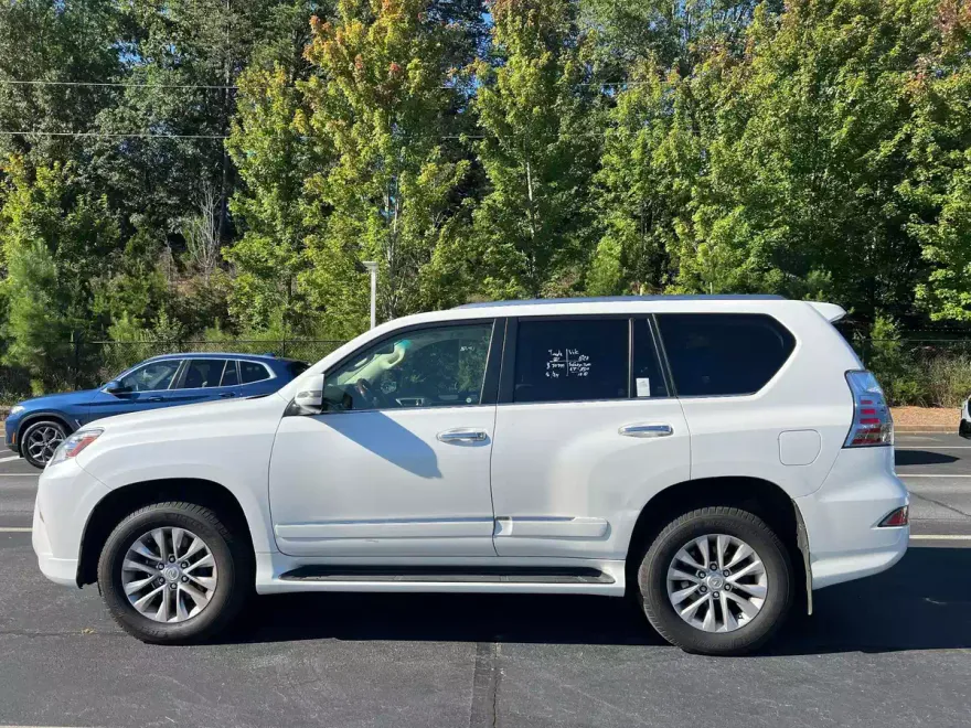 2018 Lexus GX 460 photo 1