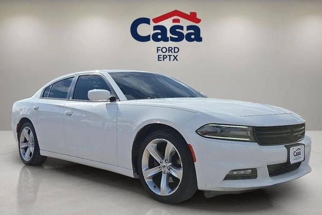 2018 Dodge Charger SXT Plus photo 1
