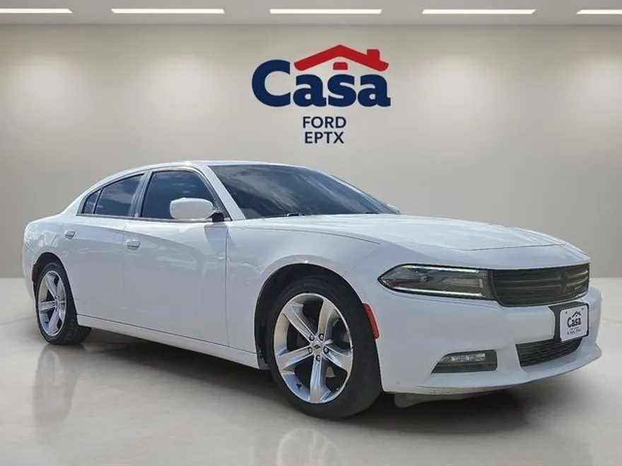 2018 Dodge Charger SXT Plus photo 1