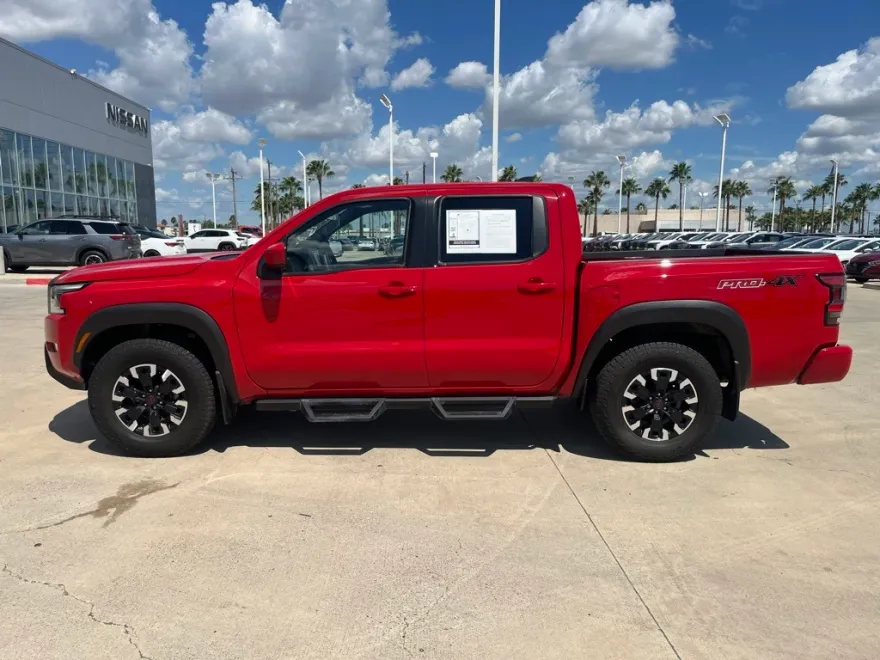 2023 Nissan Frontier PRO-4X photo 1