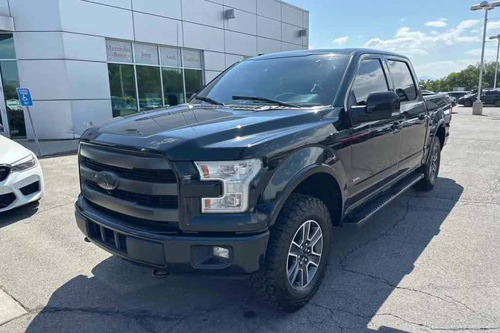 2017 Ford F-150 Lariat photo 1