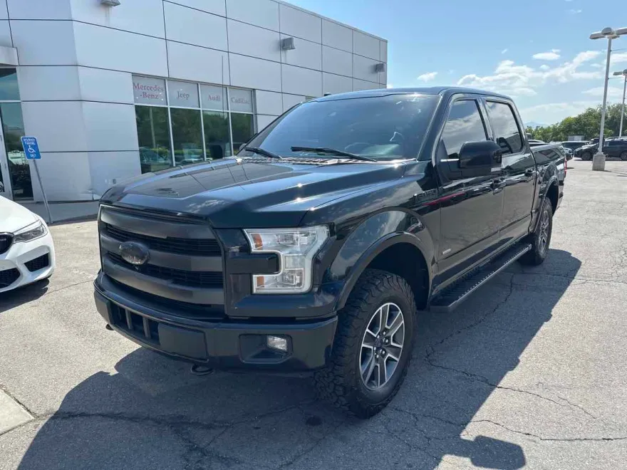 2017 Ford F-150 Lariat photo 1