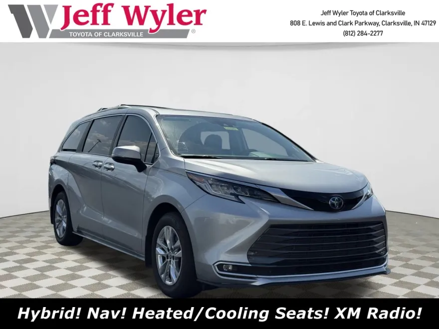 2024 Toyota Sienna Limited photo 1