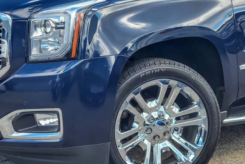 2018 Gmc Yukon SLT photo 1