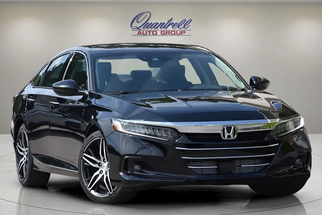 2021 Honda Accord Touring photo 1