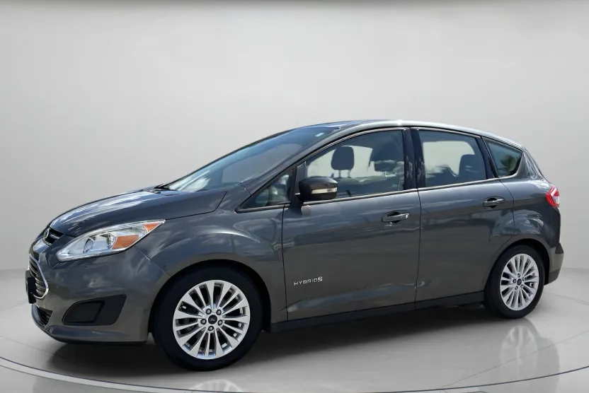 2017 Ford C-Max Hybrid SE photo 1