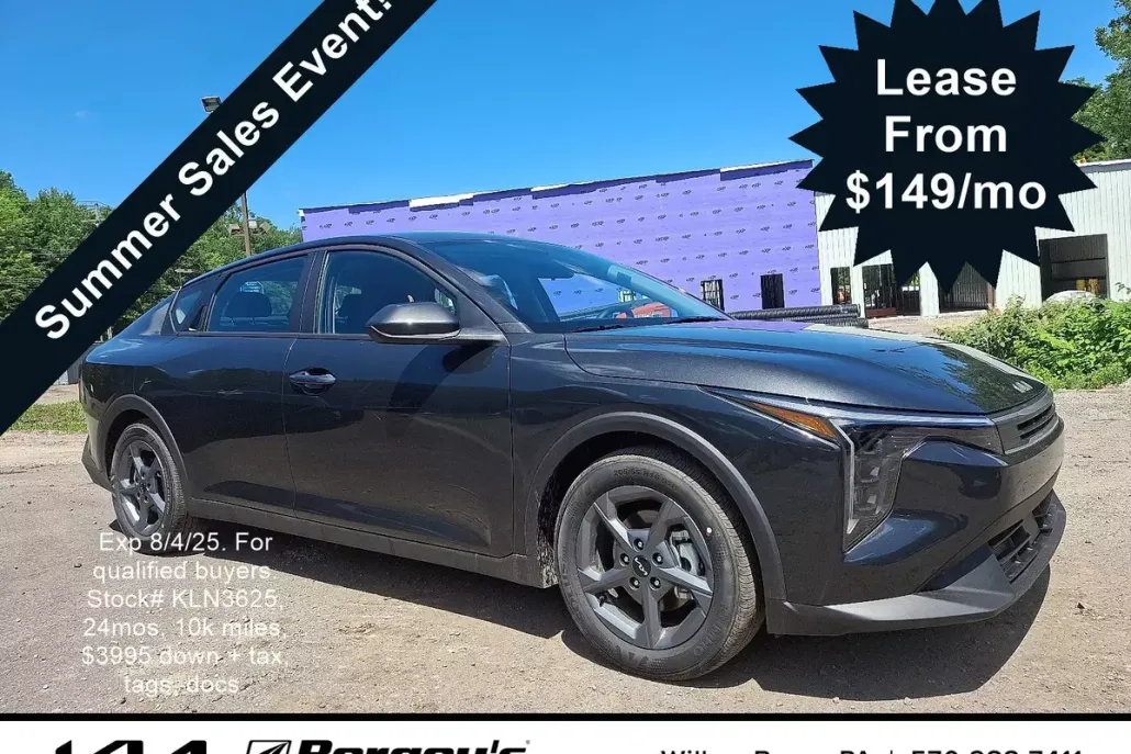 2025 Kia K4 LXS photo 1