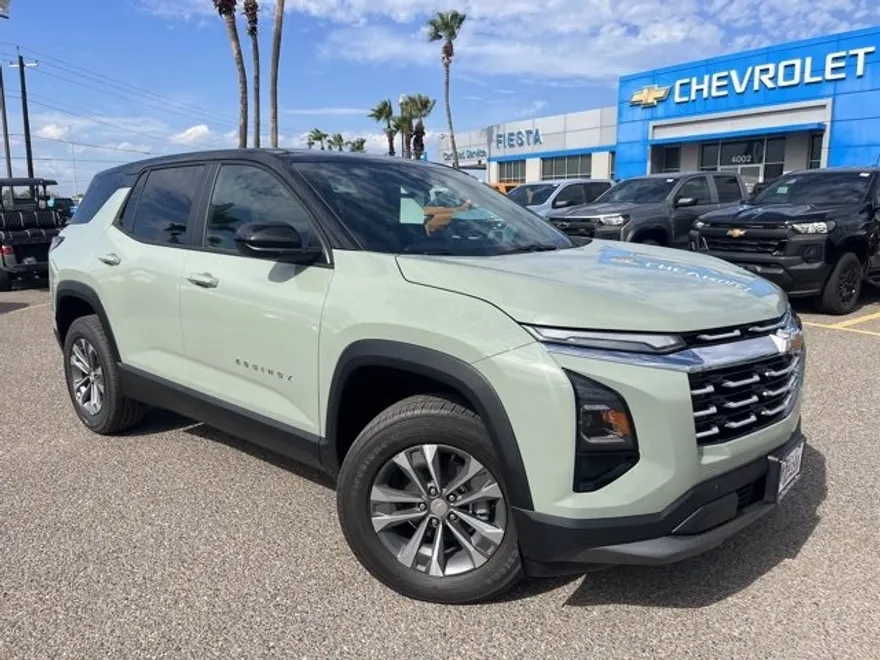 2026 Chevrolet Equinox ACTIV photo 1