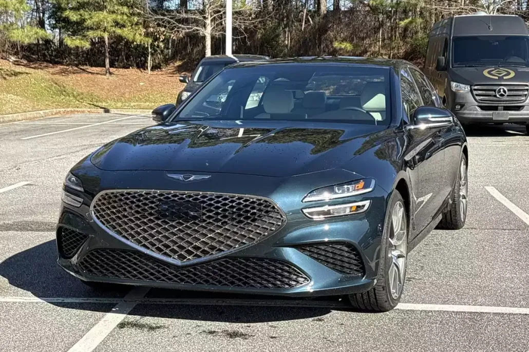 2025 Genesis G70 2.5T photo 1