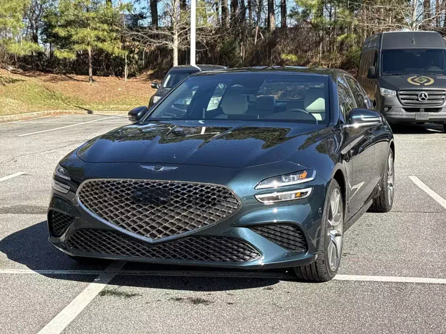 2025 Genesis G70 2.5T photo 1