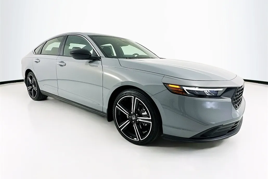 2025 Honda Accord Sport photo 1