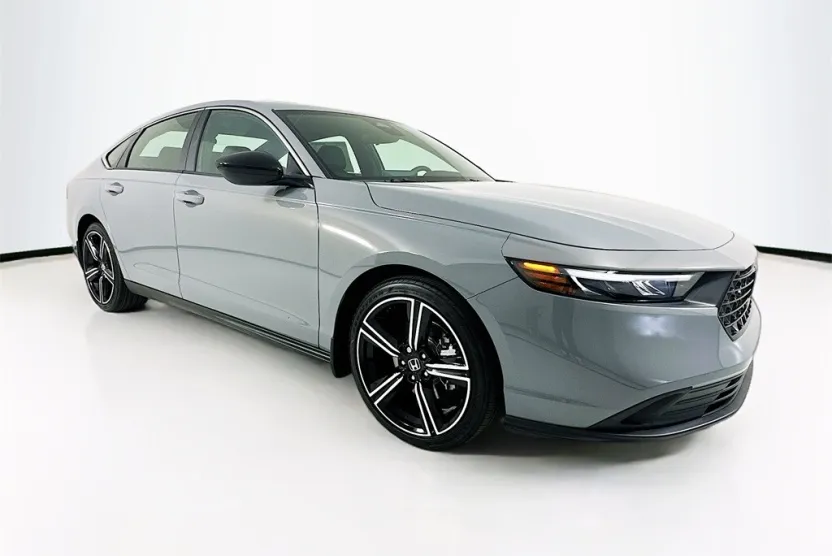 2025 Honda Accord Sport photo 1