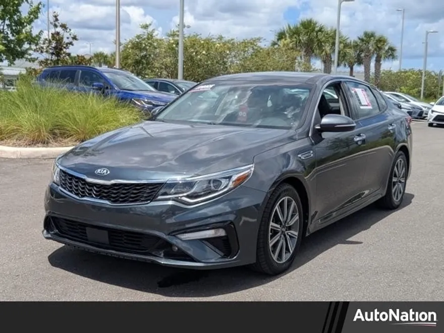 2020 Kia Optima EX Premium photo 1