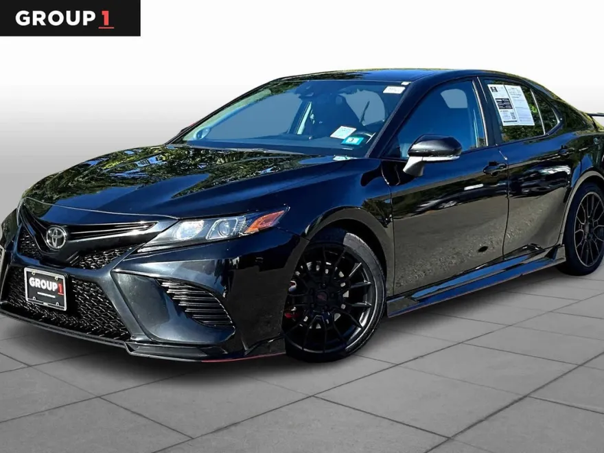 2021 Toyota Camry TRD V6 photo 1