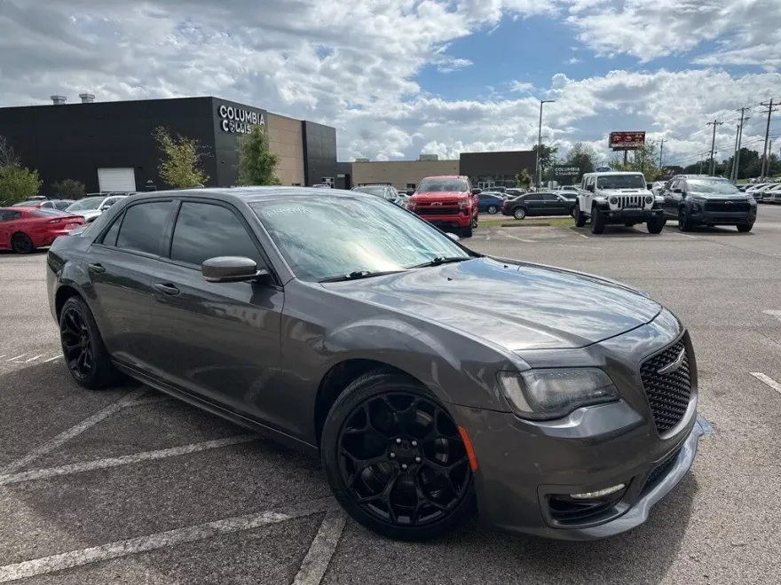 2020 Chrysler 300 S photo 1