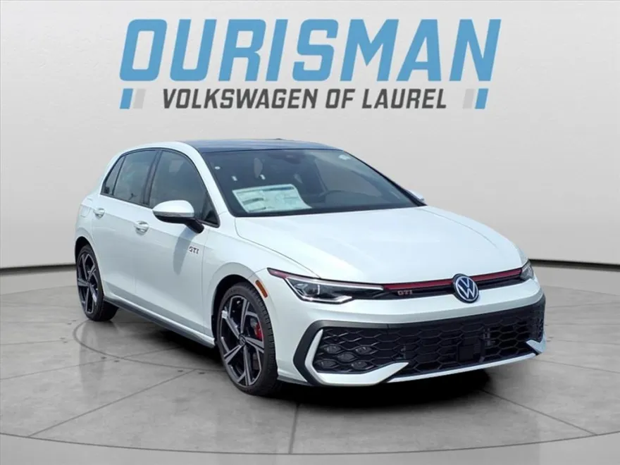2025 Volkswagen Golf GTI SE photo 1