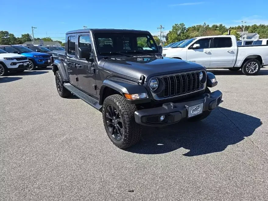 2024 Jeep Gladiator photo 1