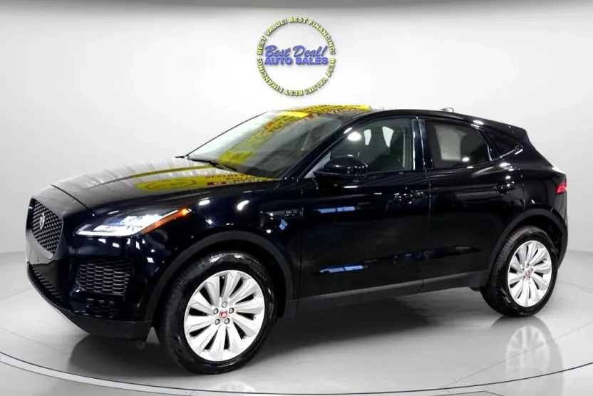 2020 Jaguar E-PACE SE photo 1