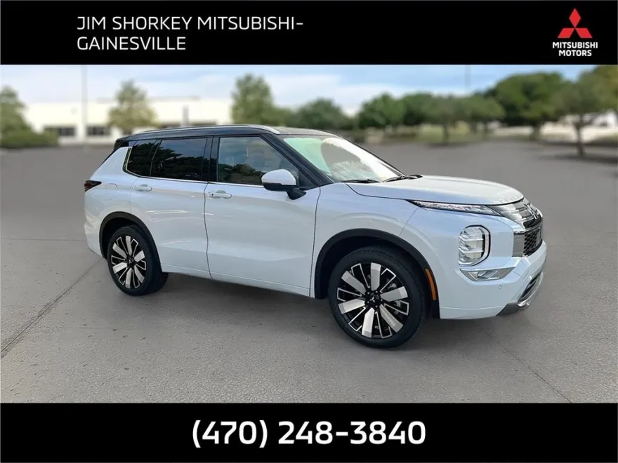 2025 Mitsubishi Outlander SEL photo 1