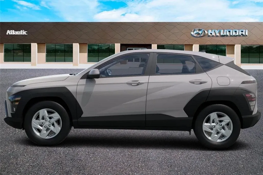 2026 Hyundai Kona SE photo 1
