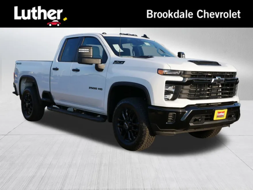 2025 Chevrolet Silverado 2500HD Custom photo 1