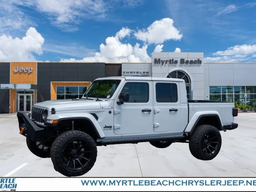 2025 Jeep Gladiator photo 1