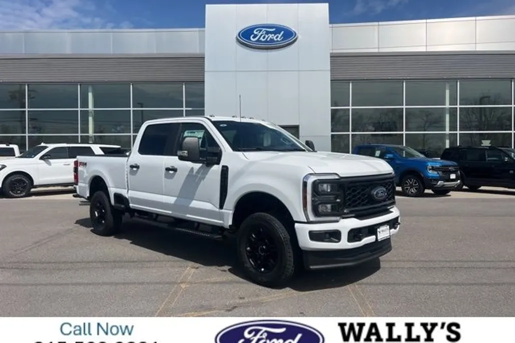 2025 Ford F-250 XL photo 1