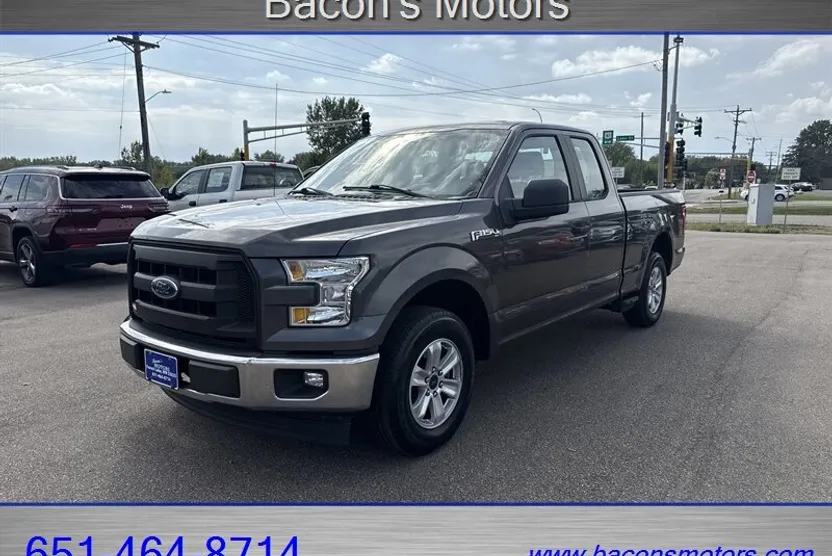 2017 Ford F-150 XL photo 1