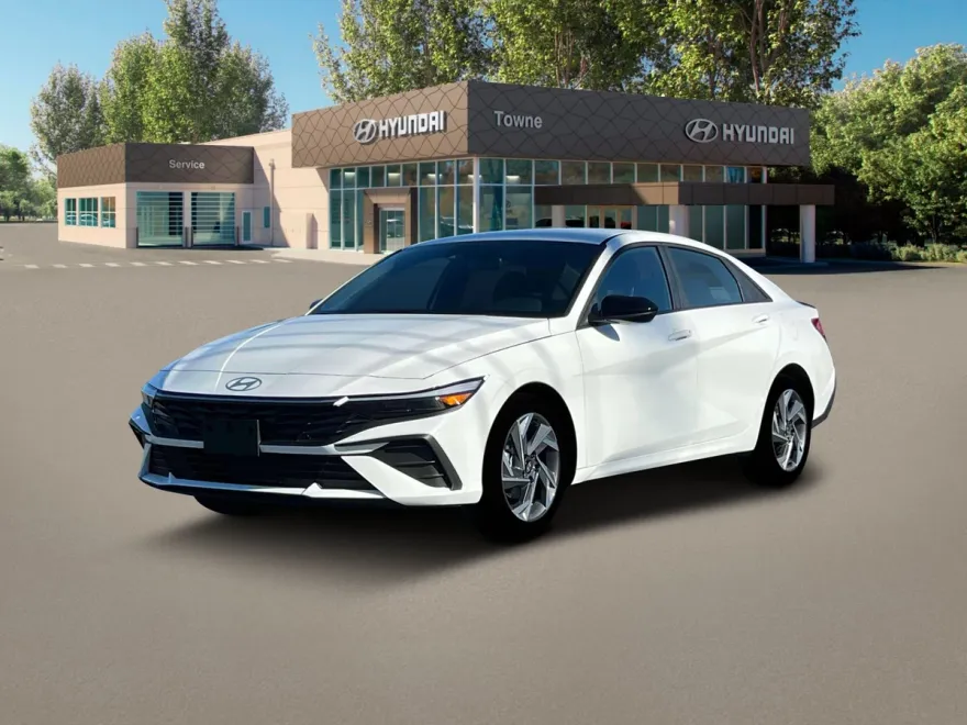2025 Hyundai Elantra SEL Sport photo 1