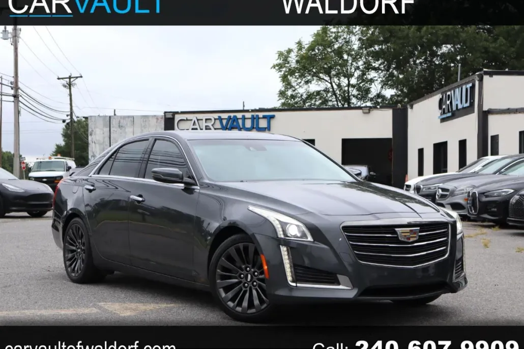 2016 Cadillac CTS Luxury Sedan photo 1
