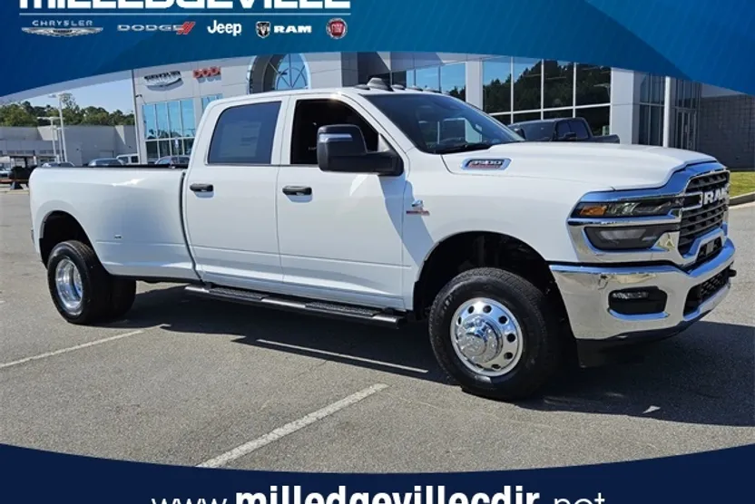 2026 Ram 3500 Tradesman photo 1