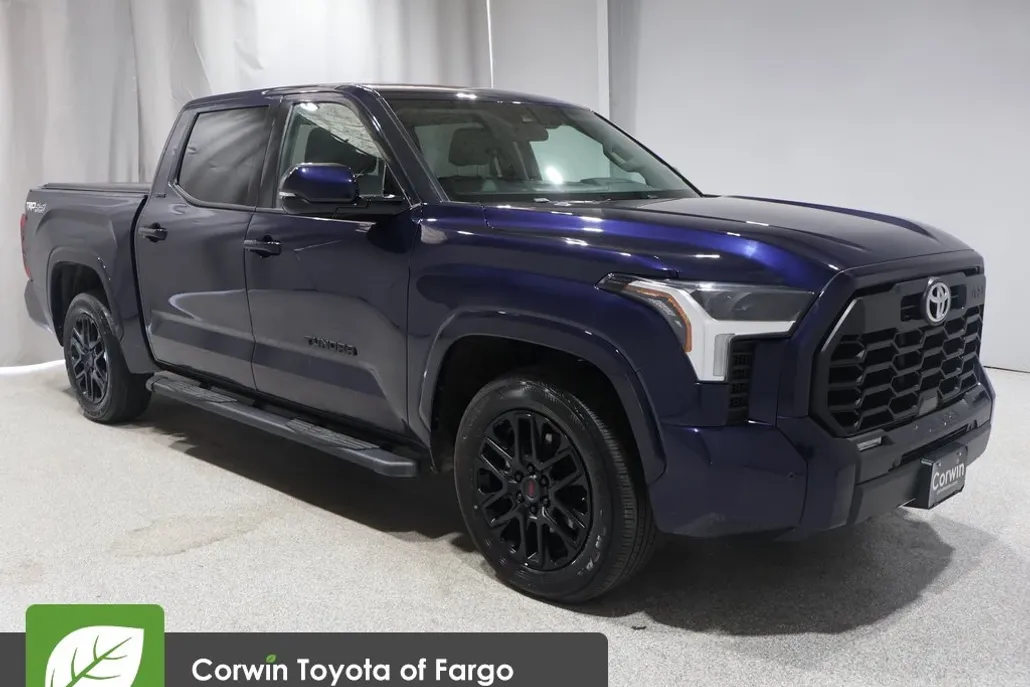 2022 Toyota Tundra SR5 photo 1