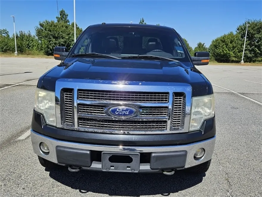 2010 Ford F-150 Lariat photo 1
