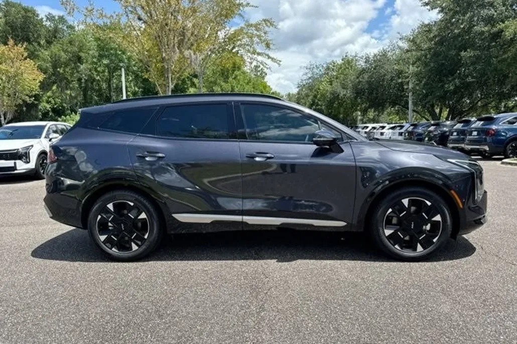 2026 Kia Sportage photo 1
