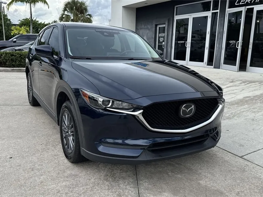 2020 Mazda CX-5 Touring photo 1